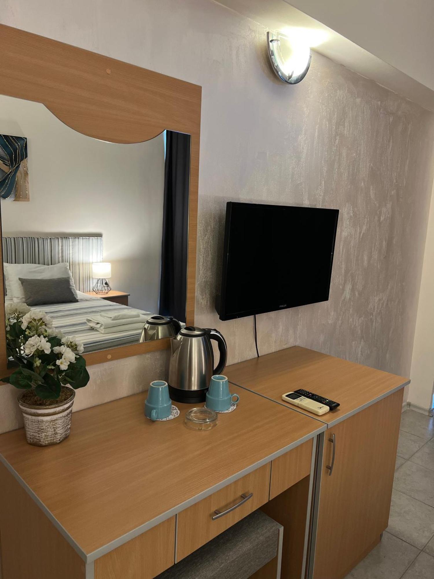 Hotel Persani Hotel-free Parking