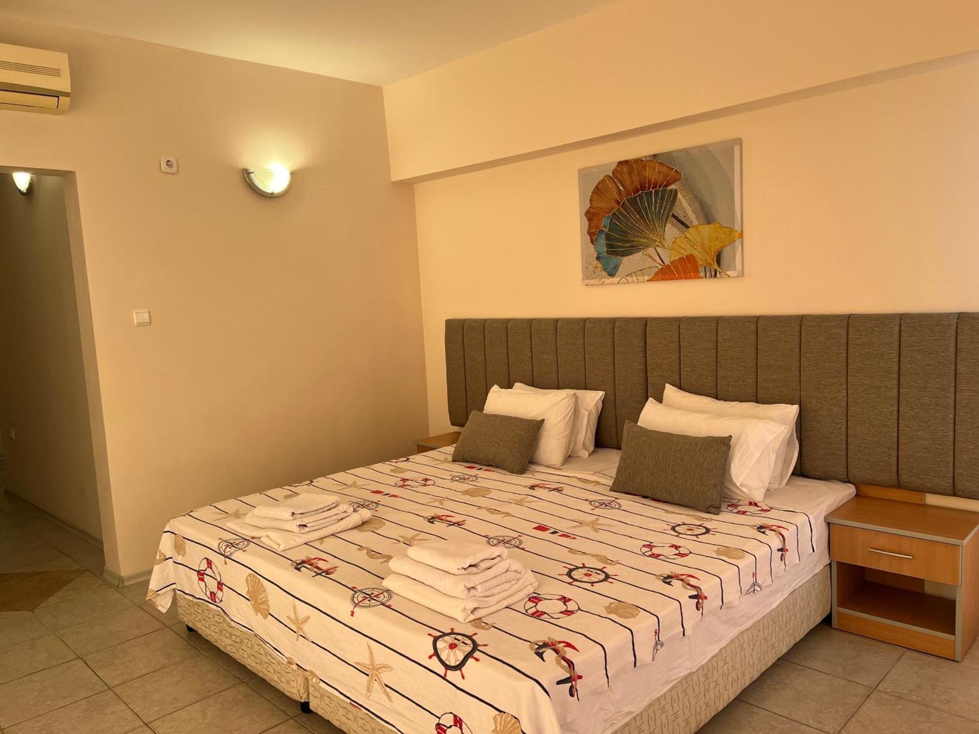 Persani Hotel-free Parking 2*