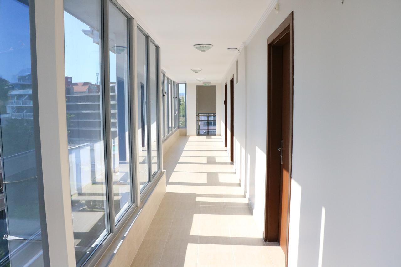 Persani Hotel-free Parking