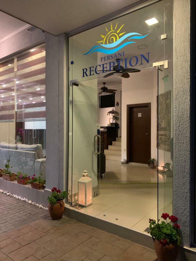 Hotel Persani Hotel-free Parking 2*